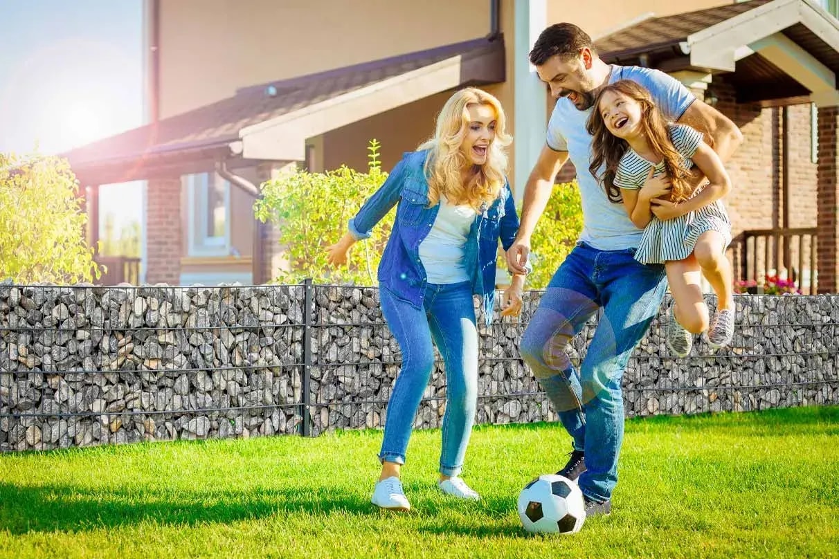 Erstklassige Zäune in Hanau kaufen – Qualität trifft Funktion